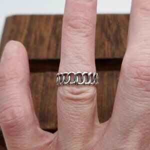 Size 6 925 Sterling Silver Cool Woven Circles Ring